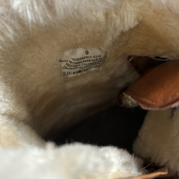 Denver Hayes Winter Lace Up Boots - Picture 5 of 5